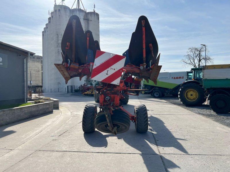 Kuhn Challenger