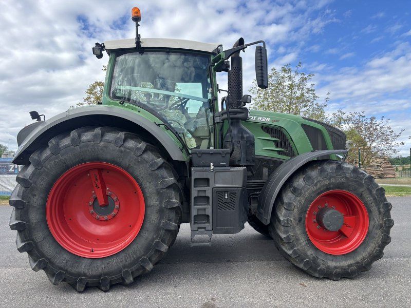Fendt 828 Vario Profi Plus