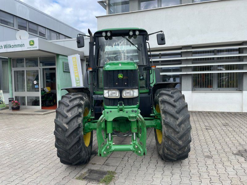 John Deere 6620
