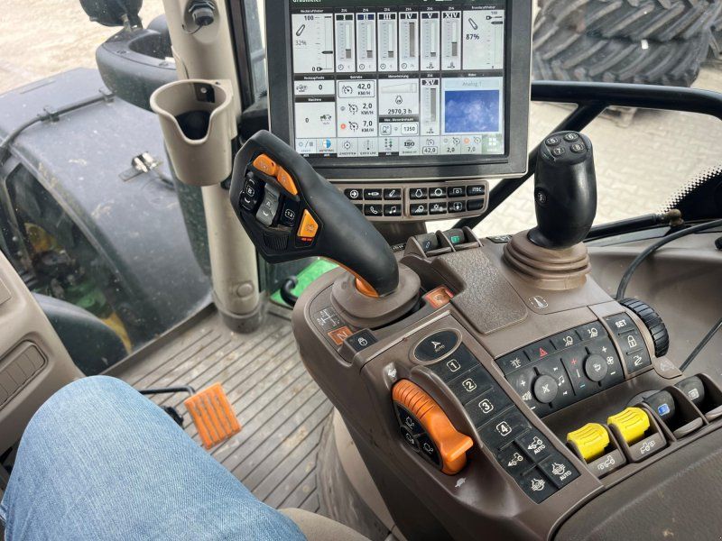 John Deere 6250R