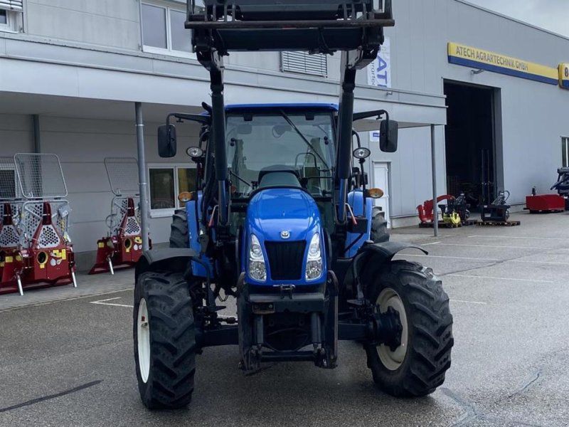 New Holland T 5050