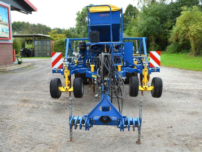 Treffler TG 300.1 + Lemken Säschiene