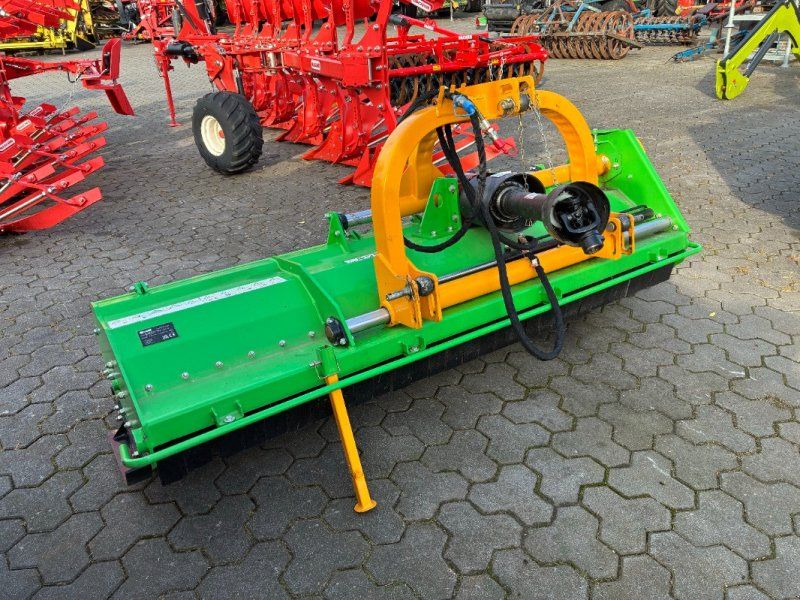 Bowell MXZ 220