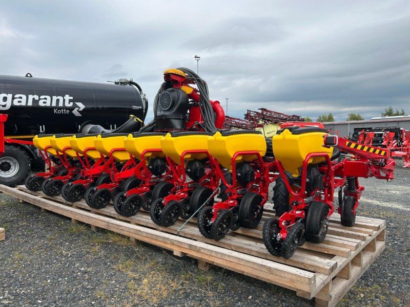 Väderstad Tempo TPV 8 + FH 2200