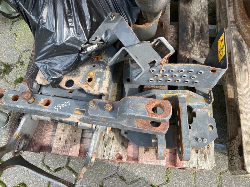 Claas Hitchanhängung hydraulisch