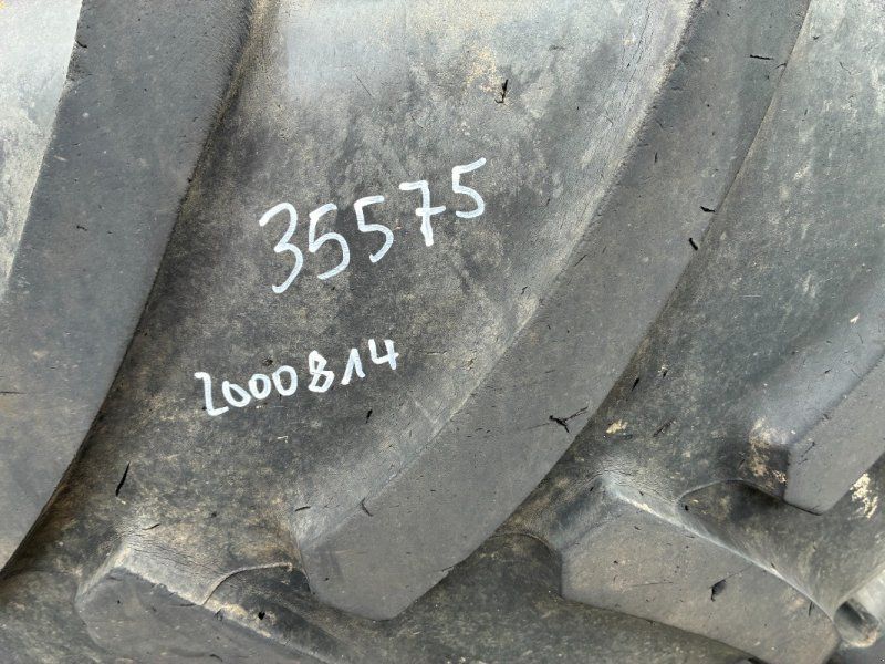 Mitas 650/65R42 & 540/65R30