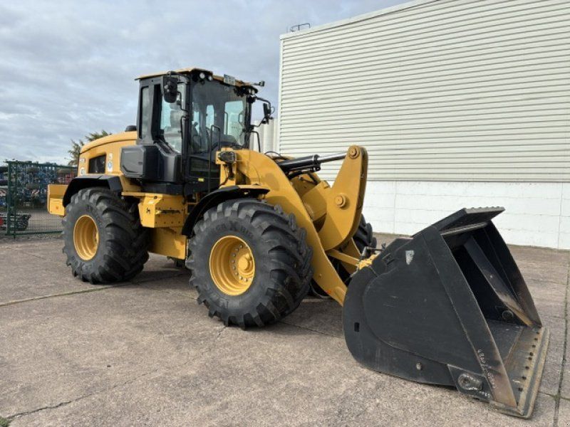 Caterpillar 938