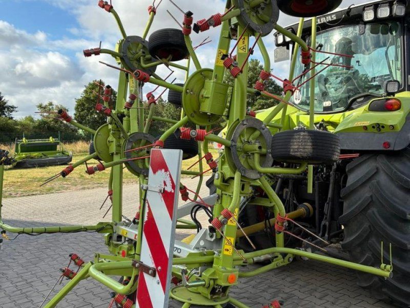Claas Volto 870