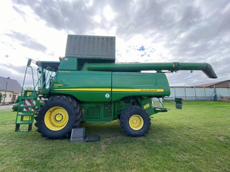 John Deere S 690 i