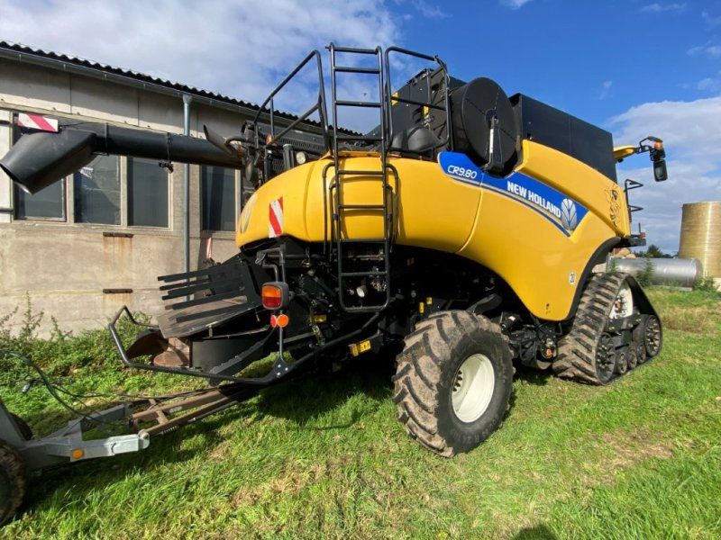 New Holland CR 9.80