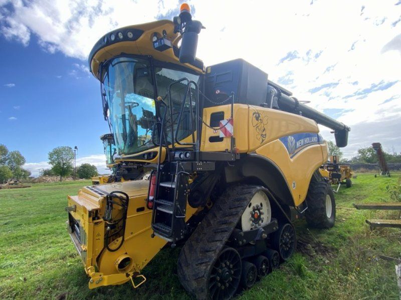 New Holland CR 9.80