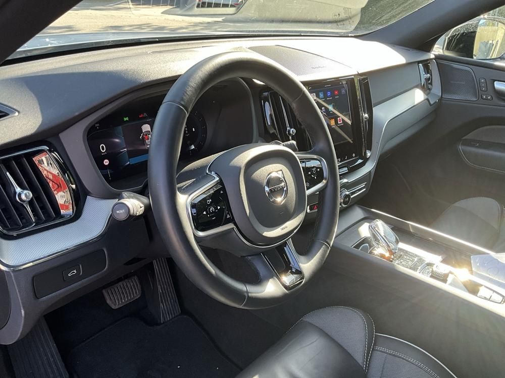 2023 Volvo XC60 B5 AWD