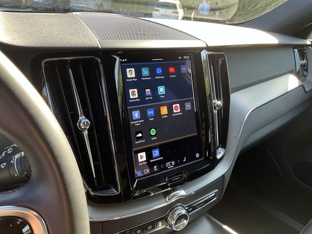 2023 Volvo XC60 B5 AWD