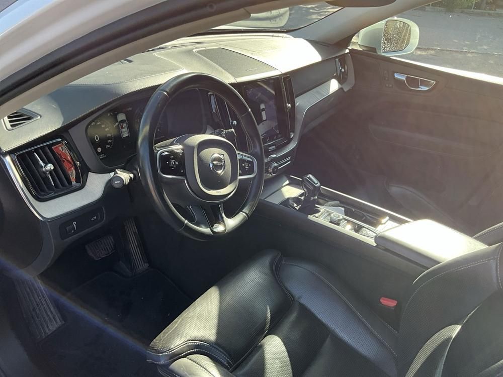 2020 Volvo XC60 T5 AWD