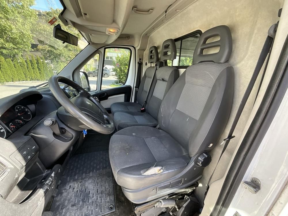 2012 Peugeot Boxer 335-130 FL2