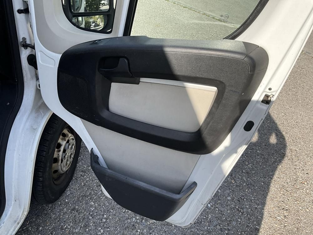 2012 Peugeot Boxer 335-130 FL2