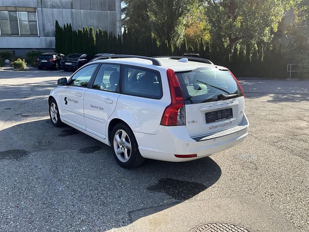 2013 Volvo V50 D2