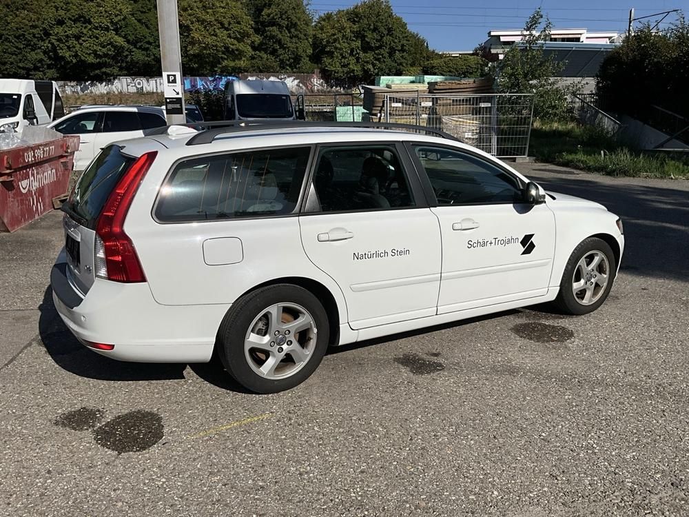 2013 Volvo V50 D2
