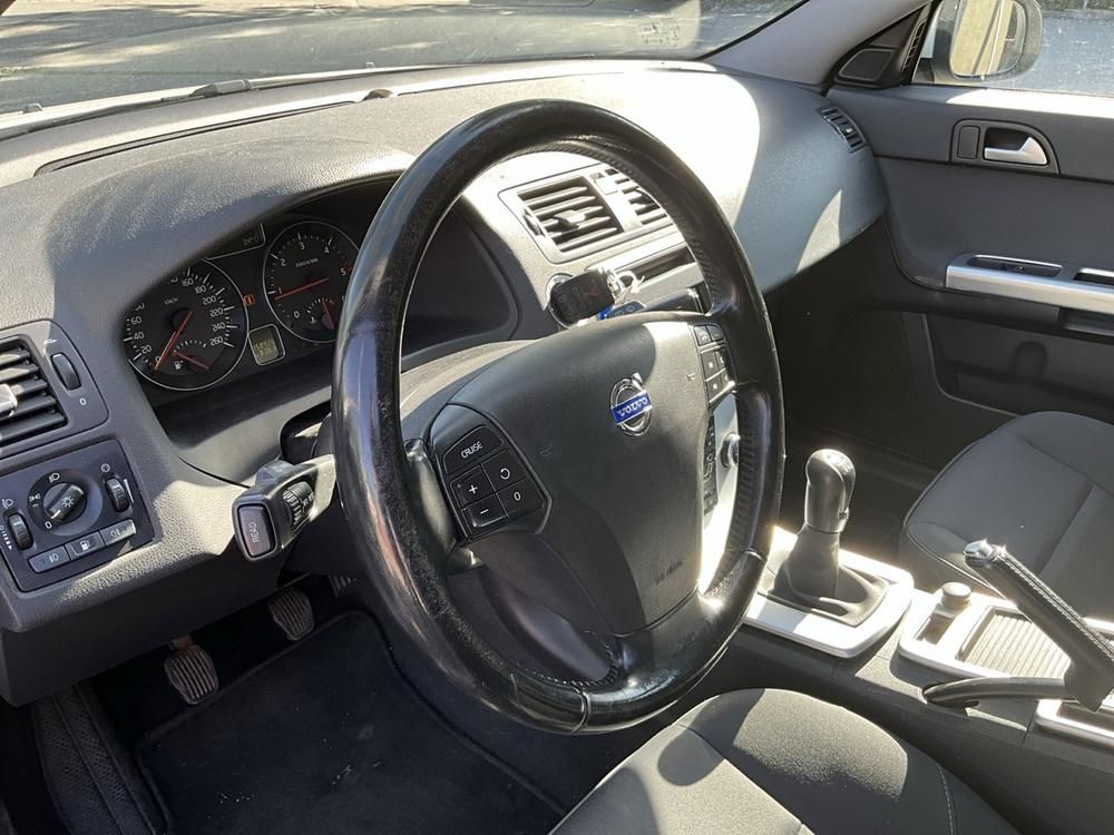 2013 Volvo V50 D2