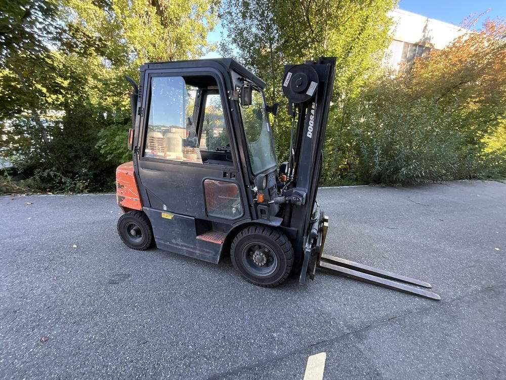 Doosan D25G Gabelstapler, Baujahr 2005