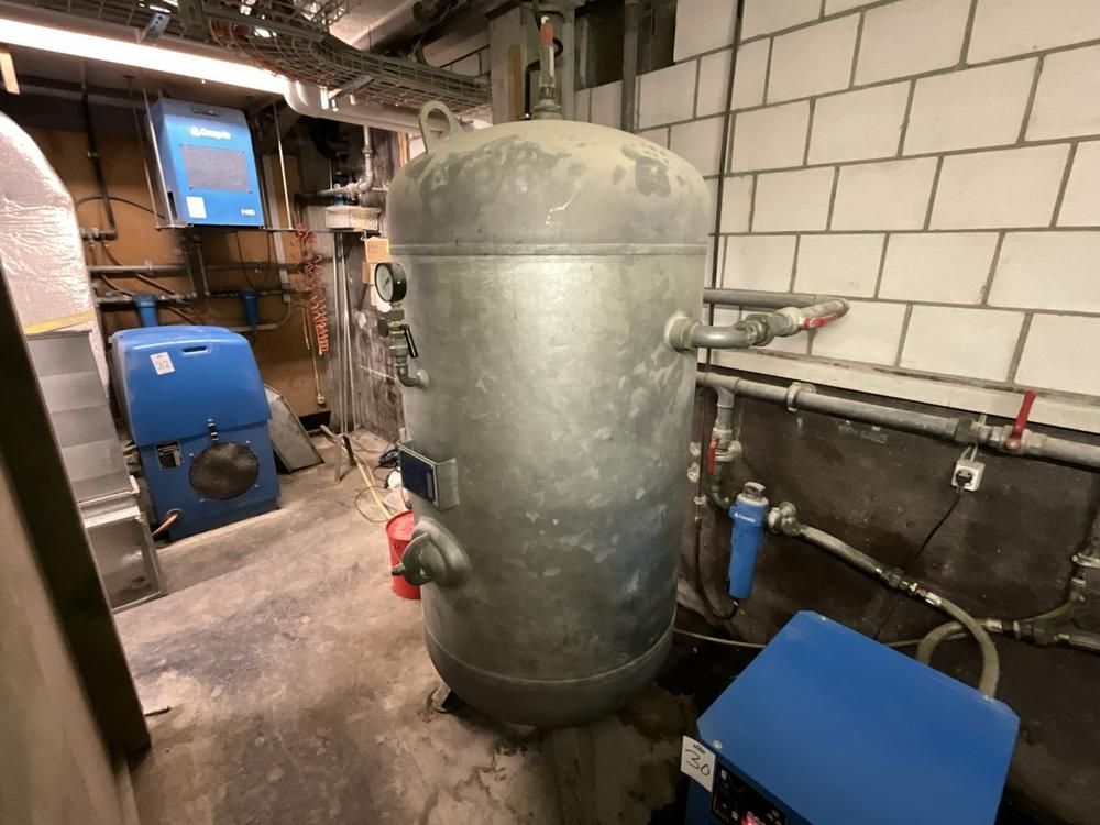 2001 Lohenner GmbH & Co buffer tank
