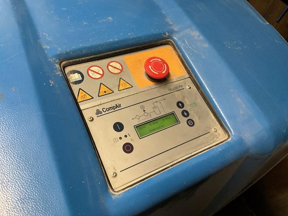 2008 CompAir L22-10 Schraubenkompressor