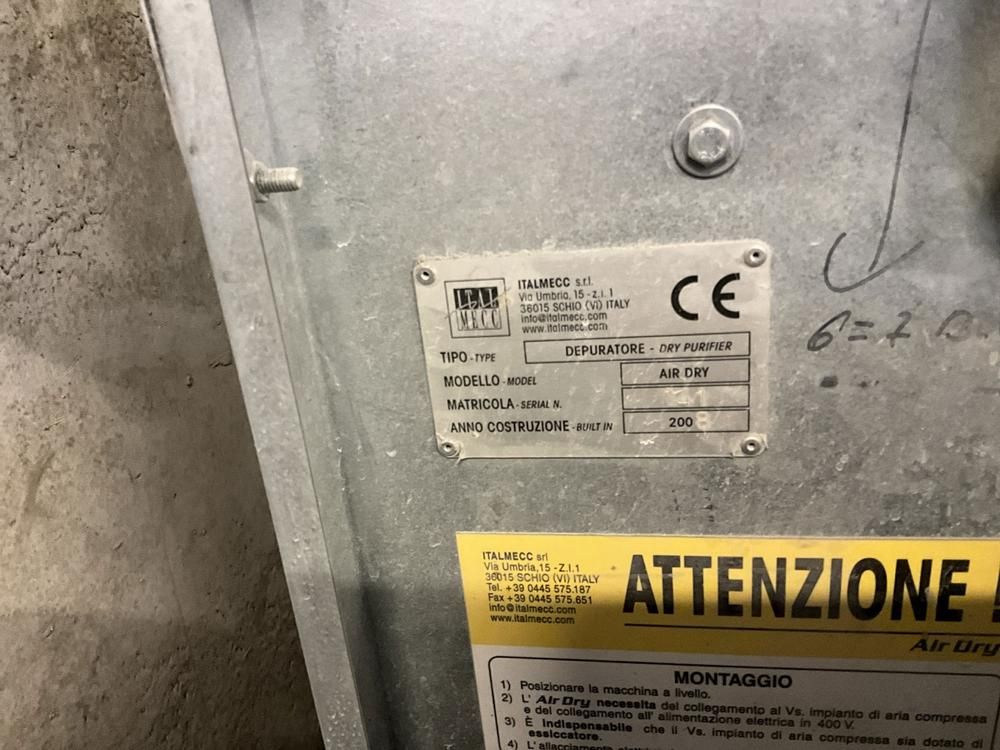 2008 Italmecc Air Dry purifier extraction unit