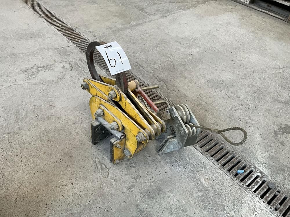 Verschiedene Hebeklemmen (2x)