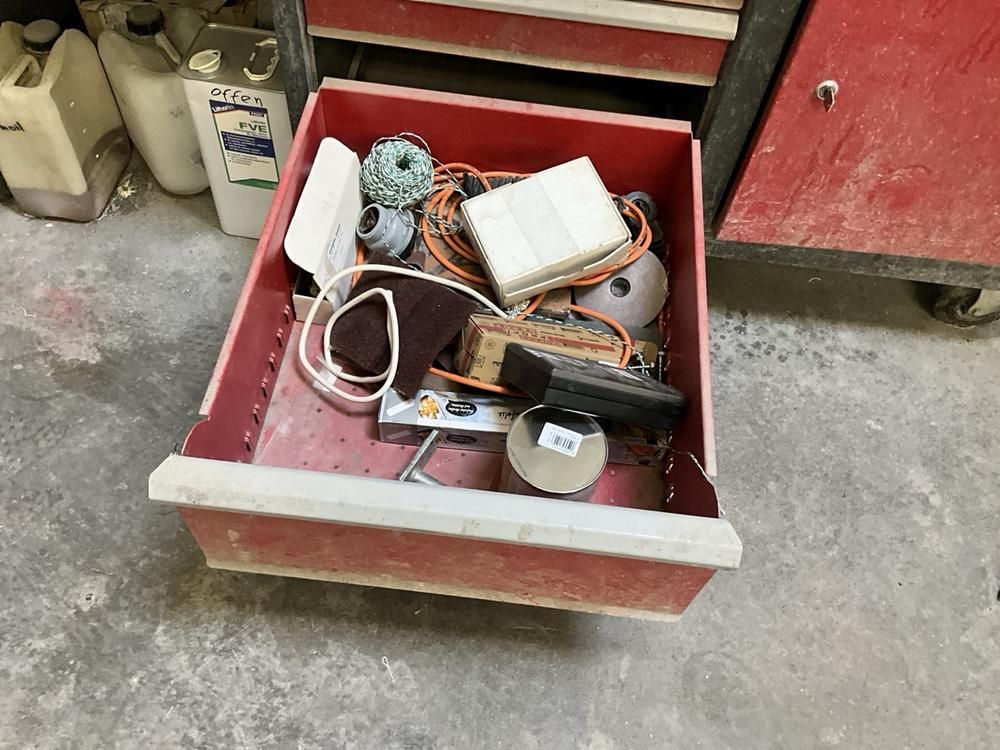 Denner mobile tooltrolley (2x)