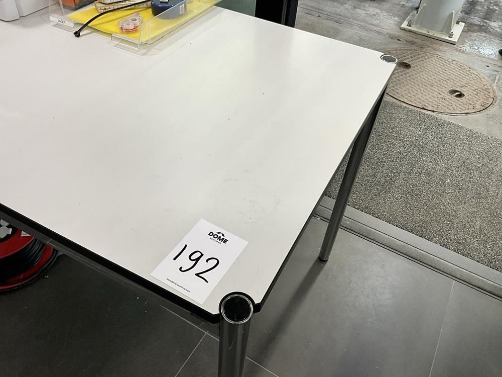 USM Haller-Tisch
