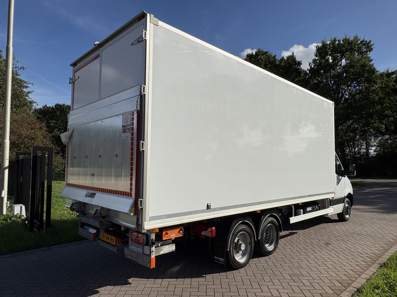 MERCEDES-BENZ SPRINTER 515 Clixtar 7 ton MET LAADKLEP 750 KG