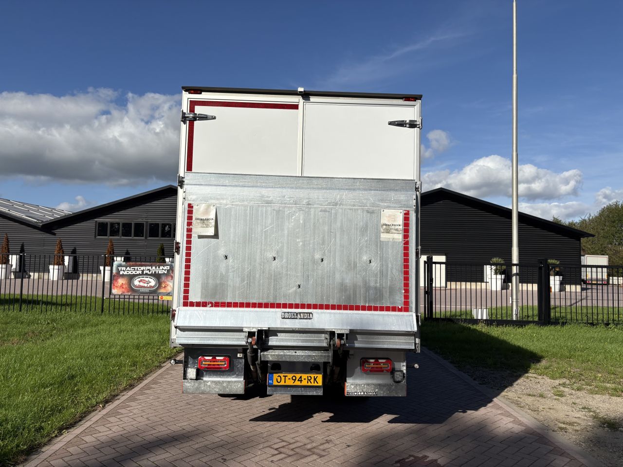 MERCEDES-BENZ SPRINTER 515 Clixtar 7 ton MET LAADKLEP 750 KG