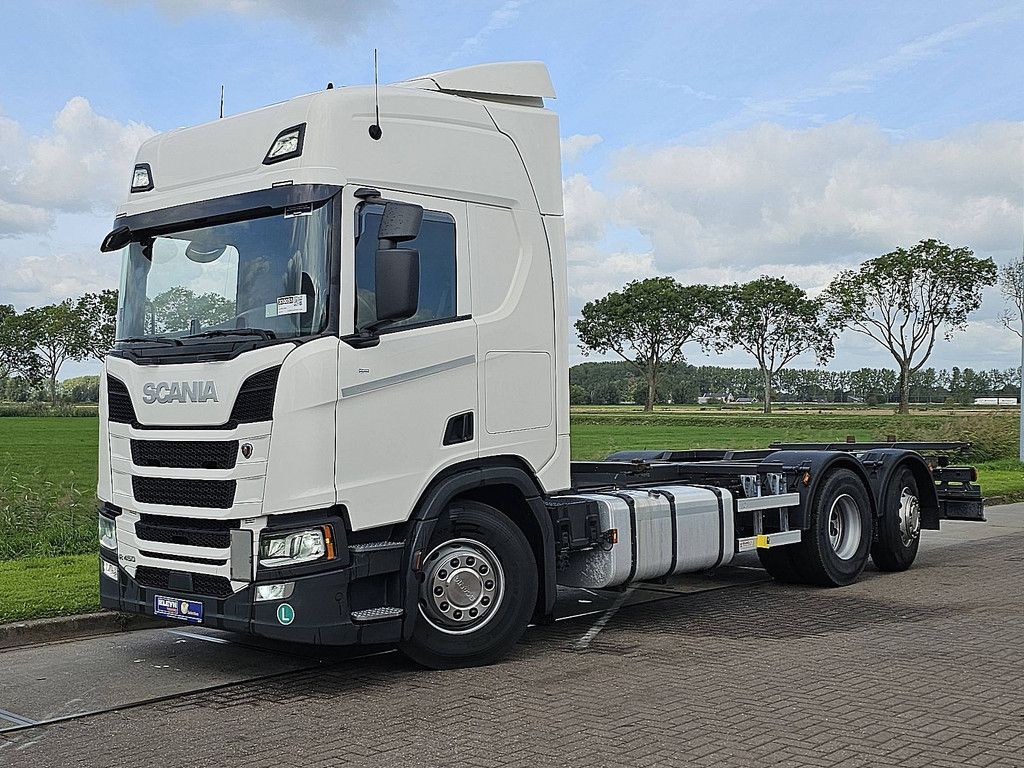 SCANIA R450 6x2*4