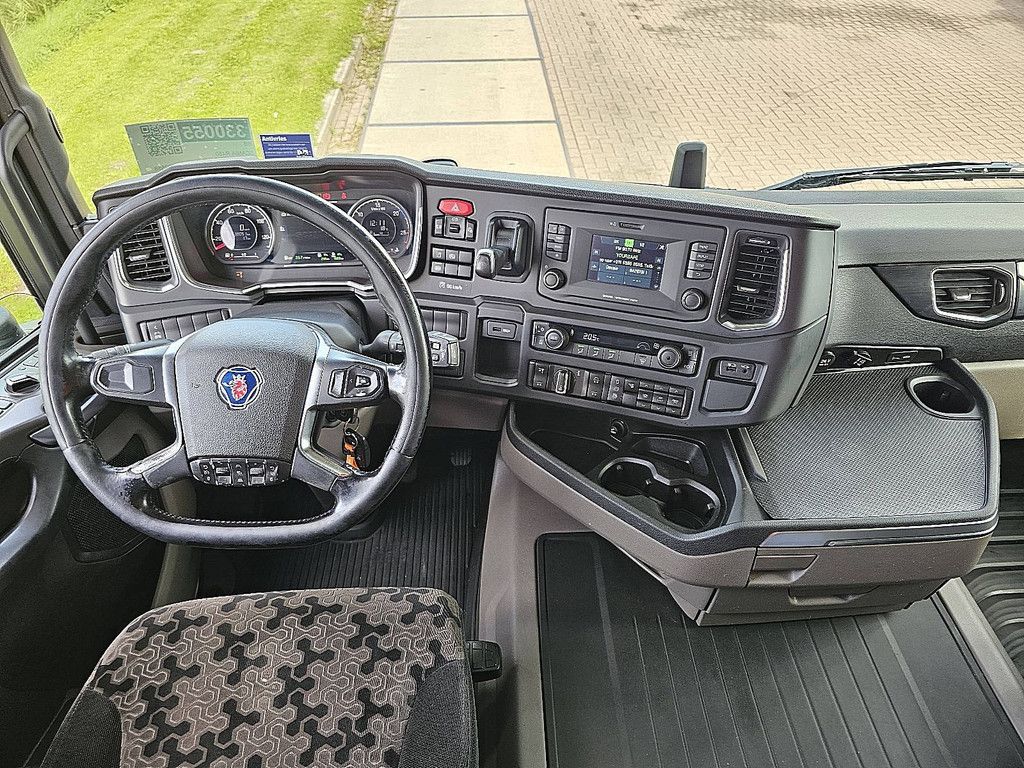 SCANIA R450 6x2*4