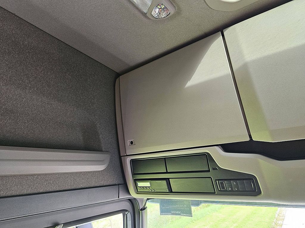 SCANIA R450 6x2*4