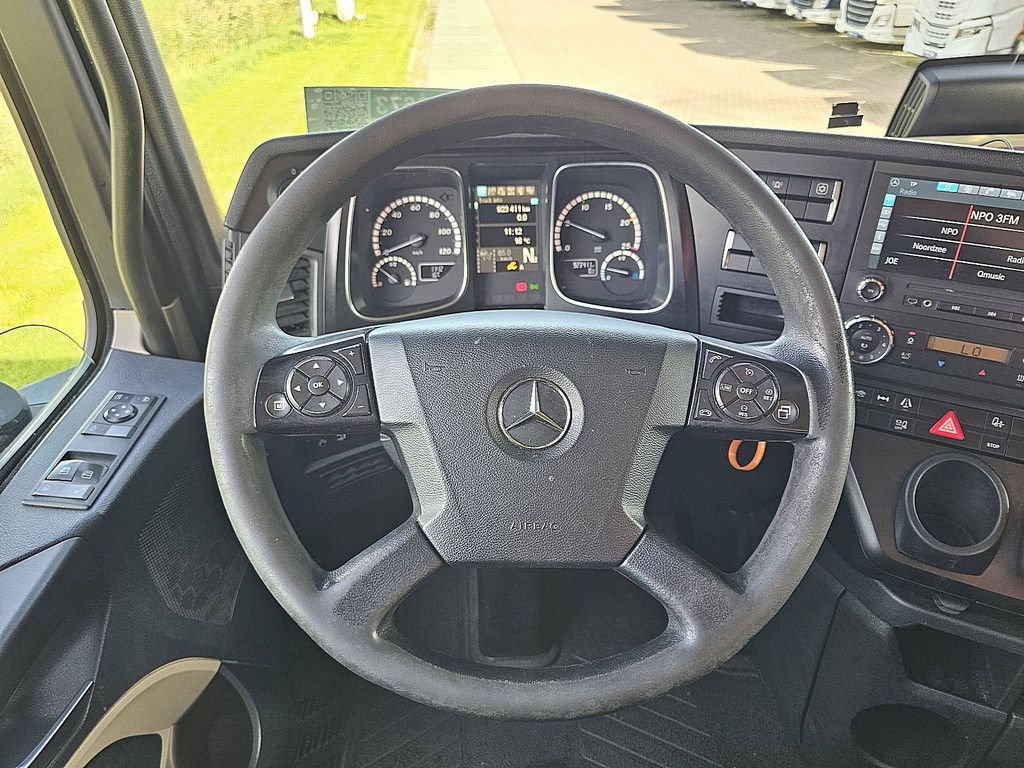 MERCEDES-BENZ ACTROS 1845 LS