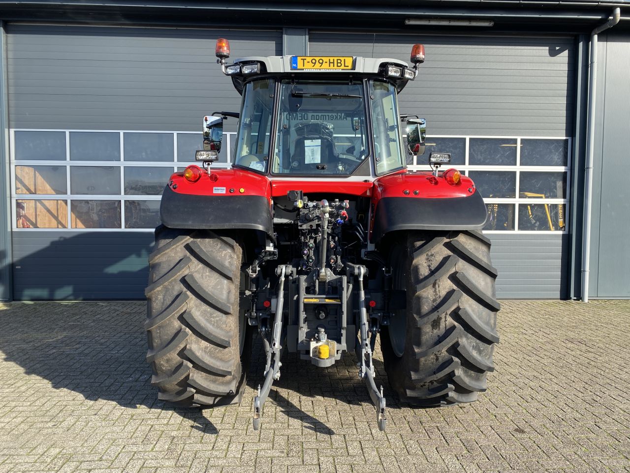 Massey Ferguson 6s.135 Dyna6 Efficient