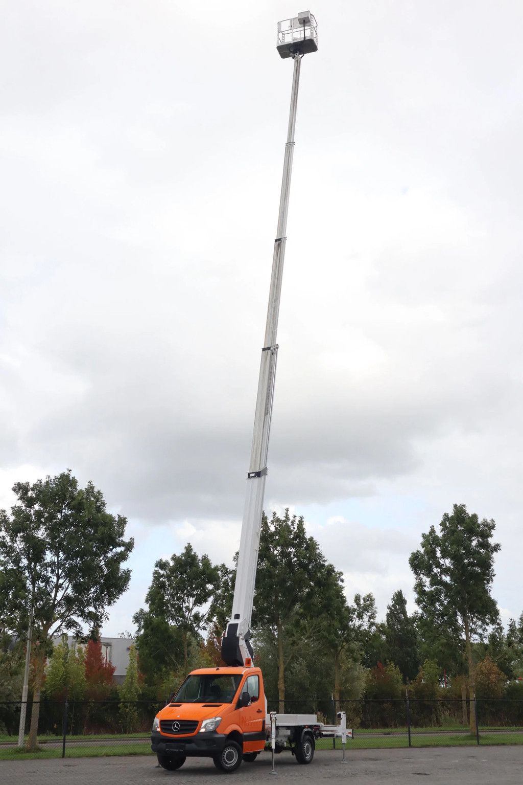 Ruthmann TB270 | SPRINTER 313 | 27 METER | EURO 5