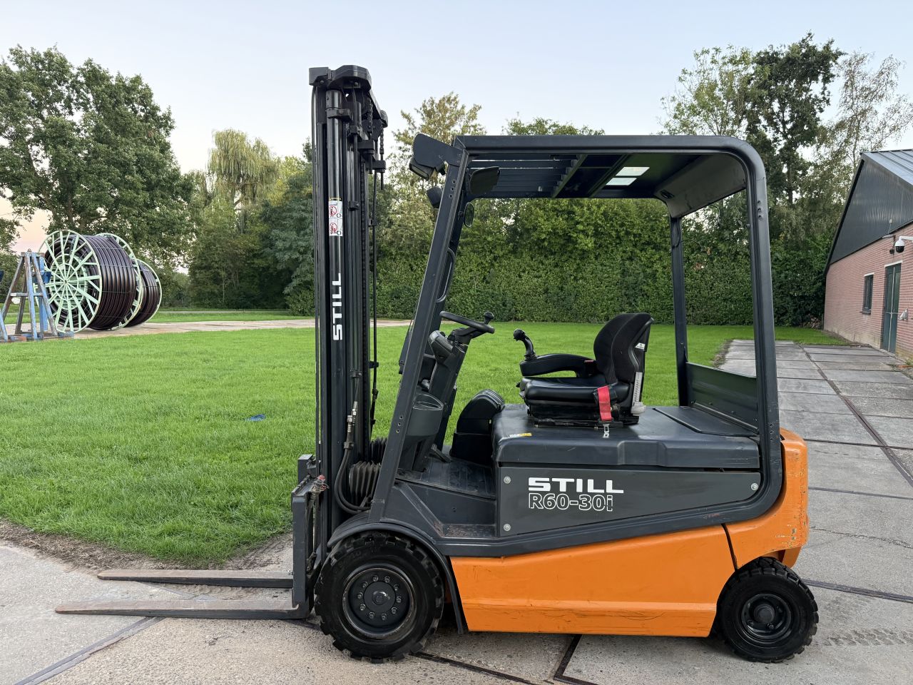 Still 3 tonner elektrische heftruck 3e ventiel 80V accu