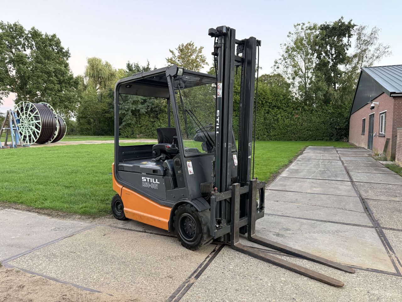 Still 3 tonner elektrische heftruck 3e ventiel 80V accu