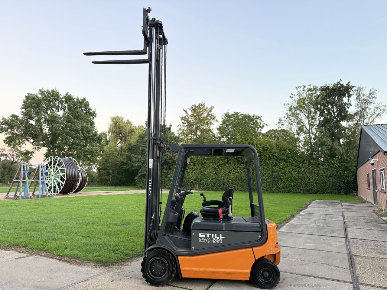 Still 3 tonner elektrische heftruck 3e ventiel 80V accu