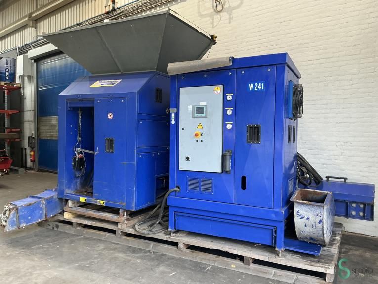 Brikettierpressen Strautmann BrikPress HP/NP 240 2016