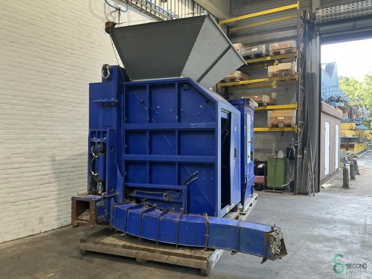 Brikettierpressen Strautmann BrikPress HP/NP 240 2016