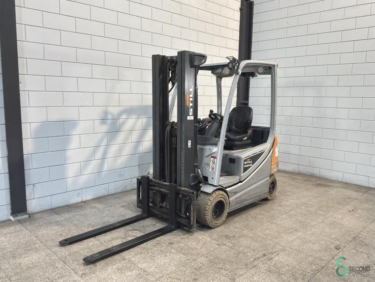 Gabelstapler Elektrisch Still RX20-20P 2021