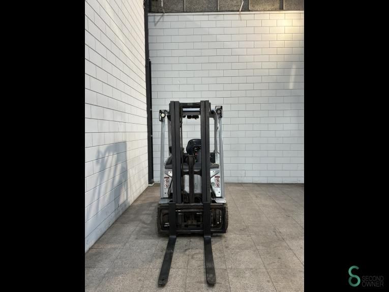 Gabelstapler Elektrisch Still RX20-20P 2021