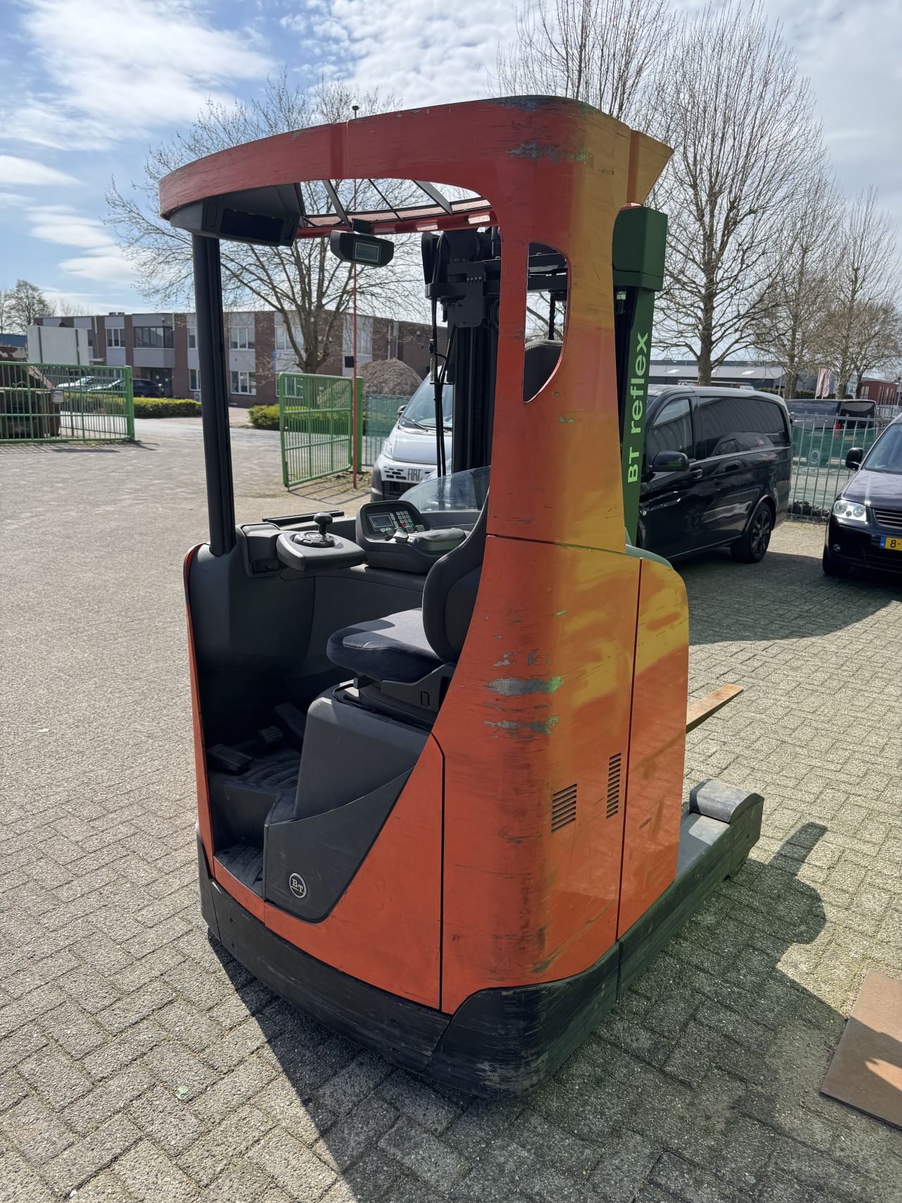 BT reachtruck, triplex 4,80M, batterij 2020