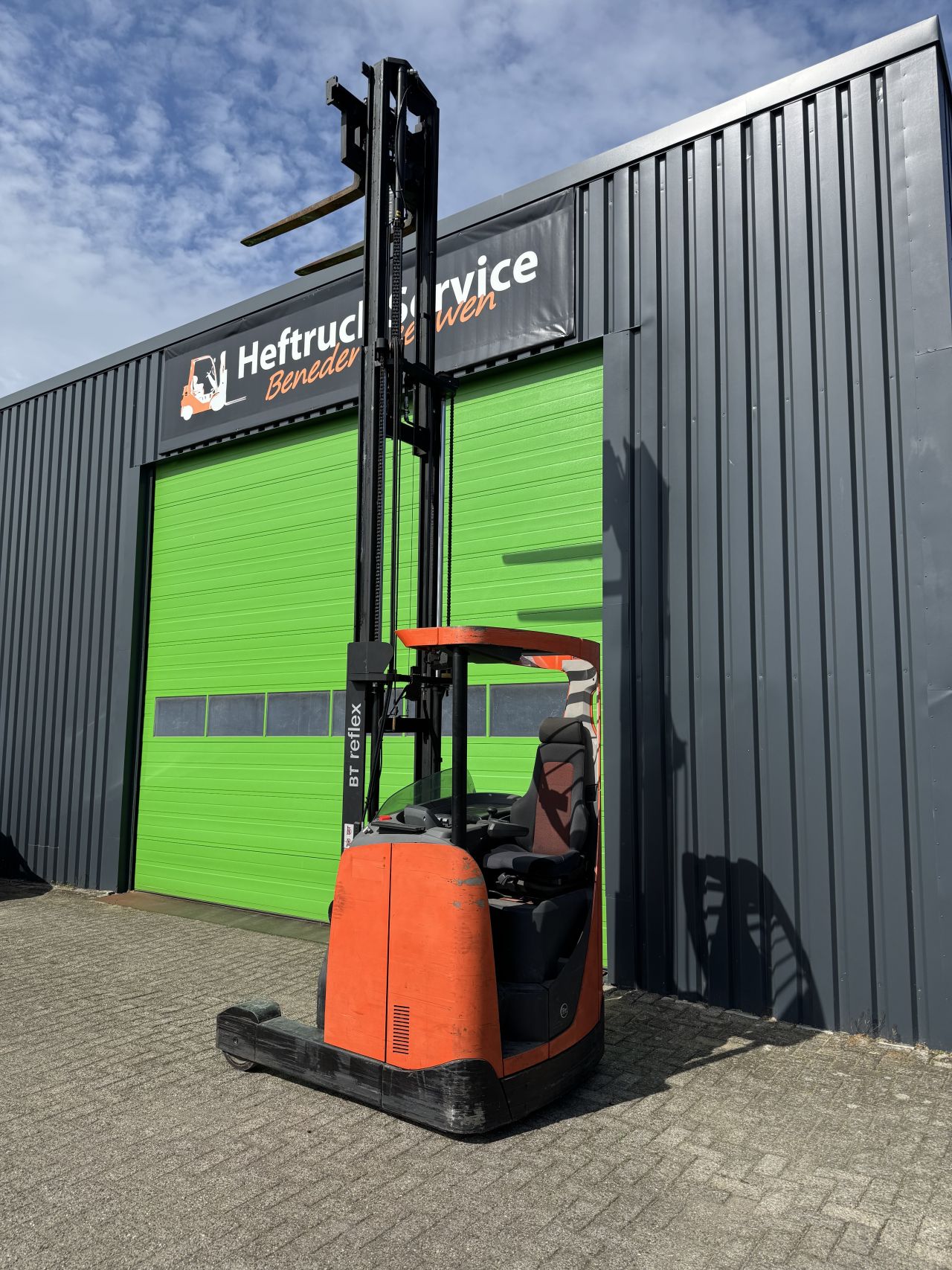 BT reachtruck, triplex 4,80M, batterij 2020