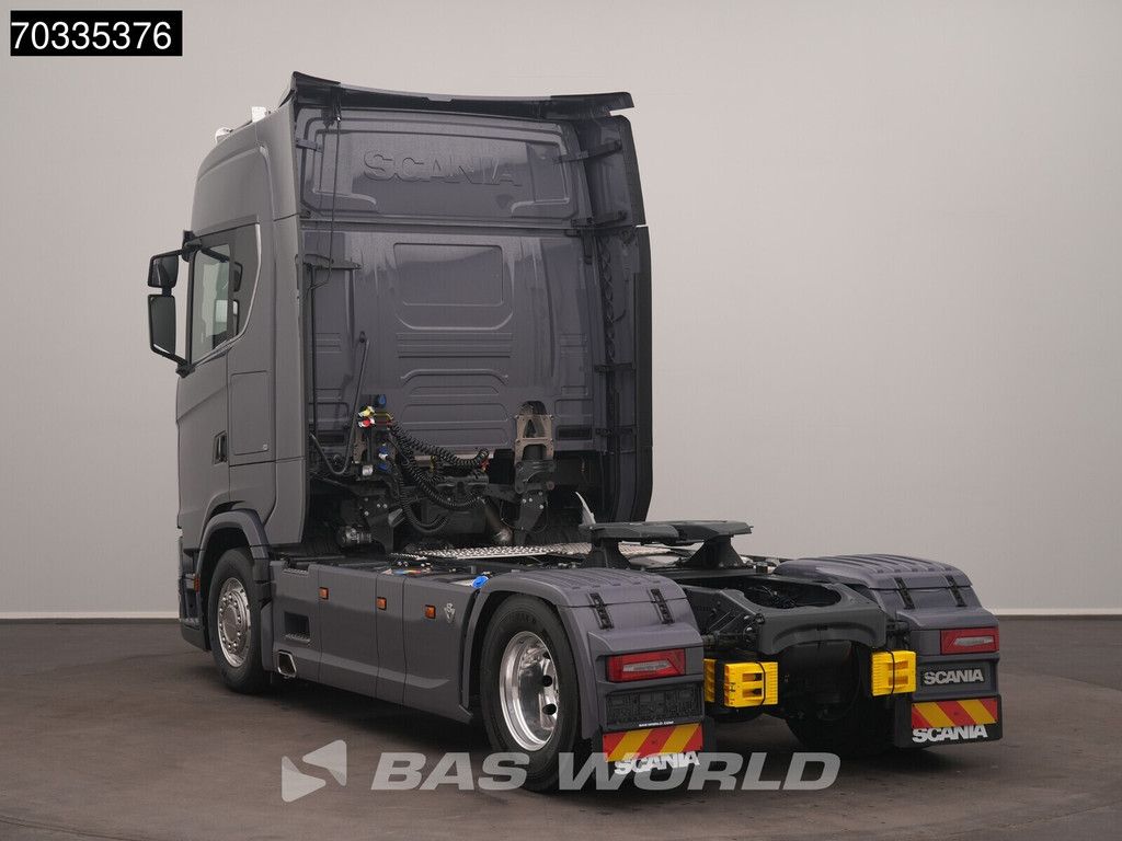 Scania S S660 4X2 V8 Retarder Full-Air 2x Tanks Standklima ACC Navi Leather Alcoa's