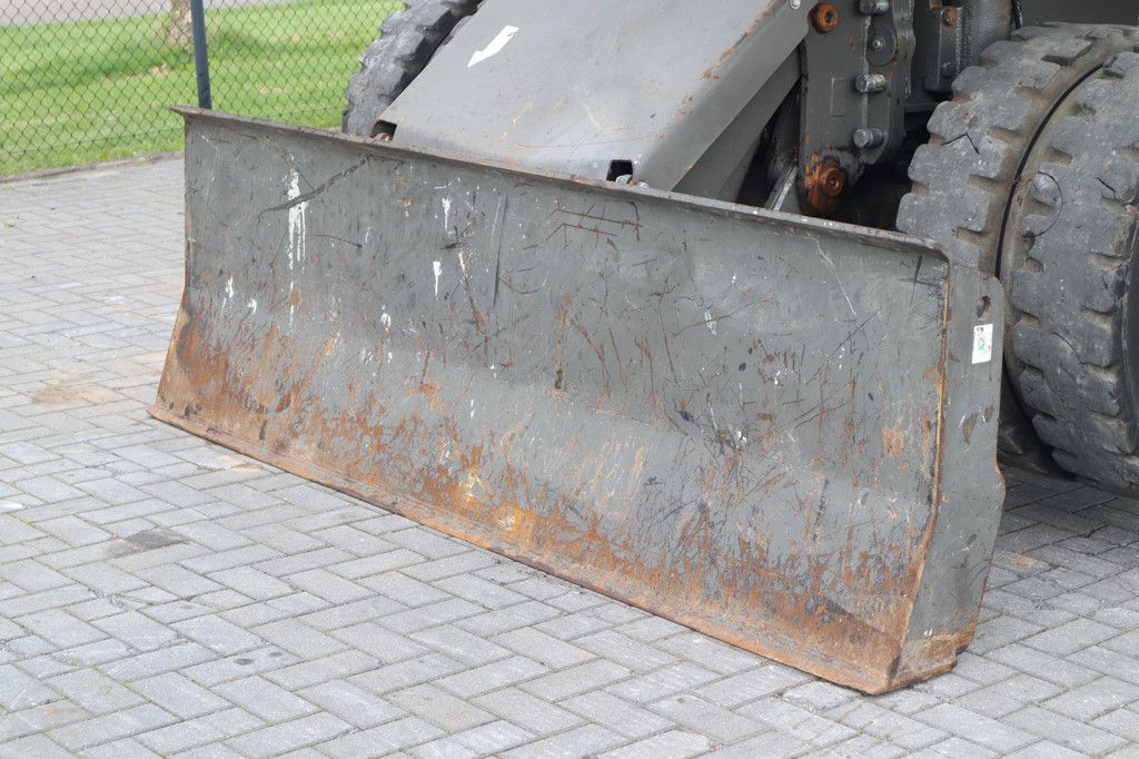 Sennebogen 818 ME | SORTING GRAB | BLADE + OUTRIGGERS