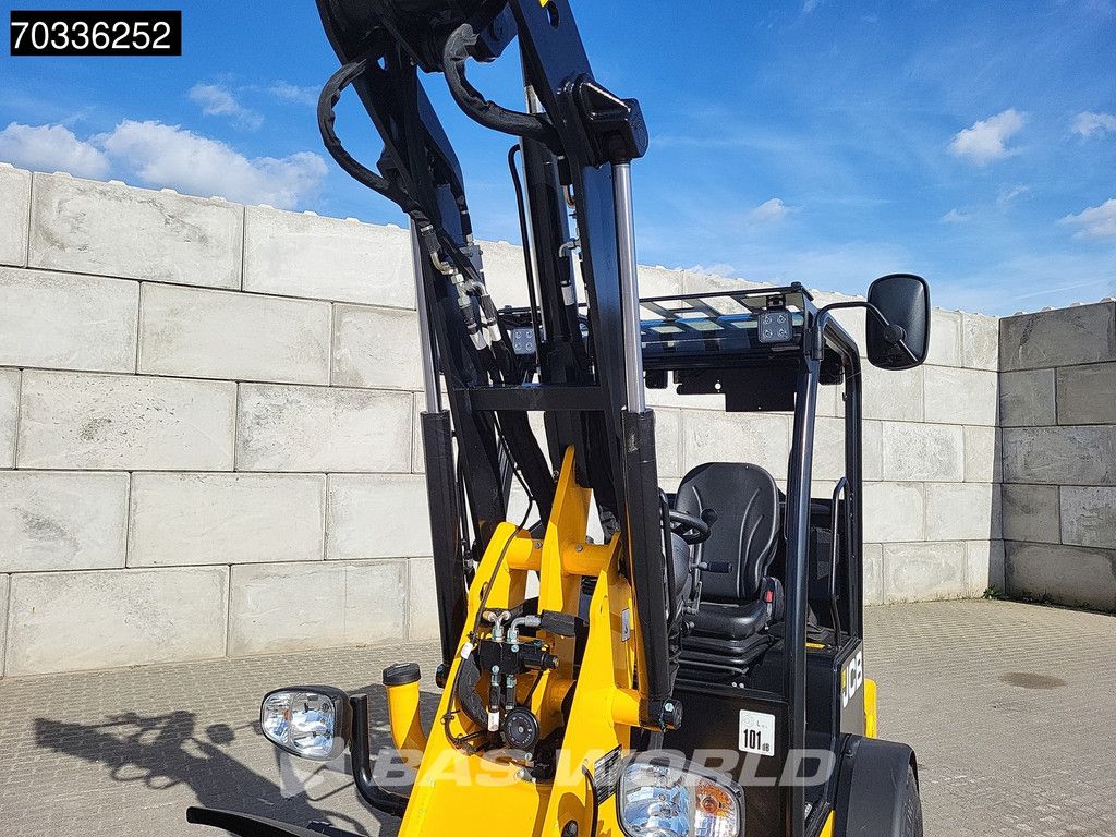 JCB 403 SP FACTORY WARRANTY - WEIDEMAN COUPLER - KUBOTA
